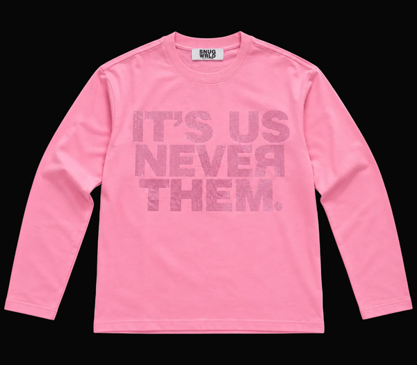 IT’S US LS RHINESTONE LETTERING CREWNECK T-SHIRT