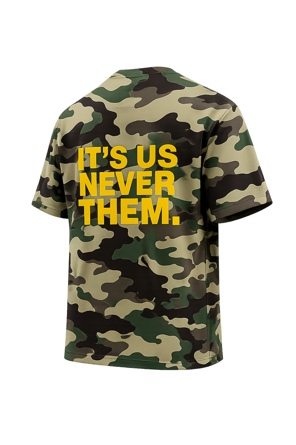 ITS US LETTERING CAMO T-SHIRT
